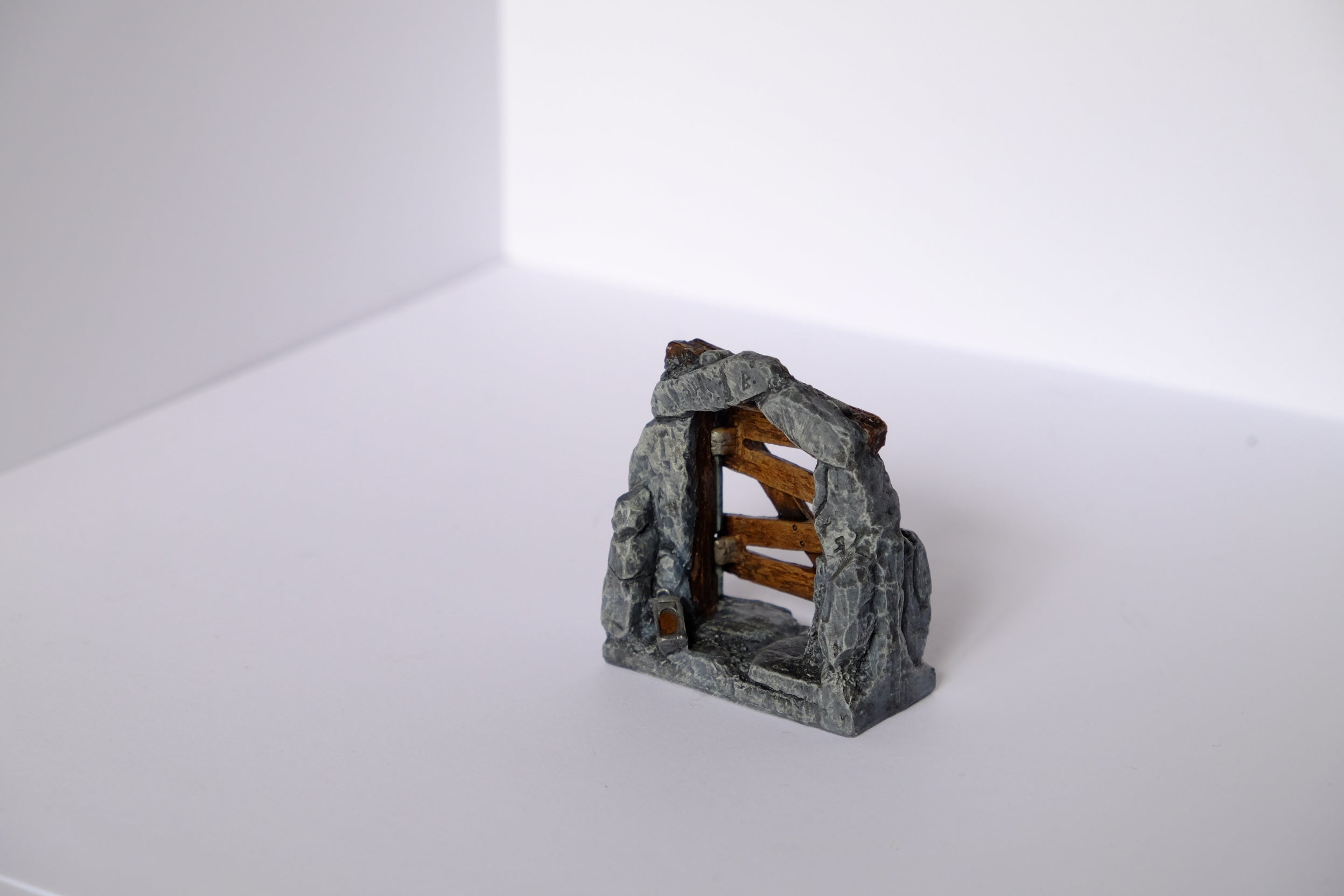 Painted Dungeon/Mine Doorway for D&D | Magic Magpie